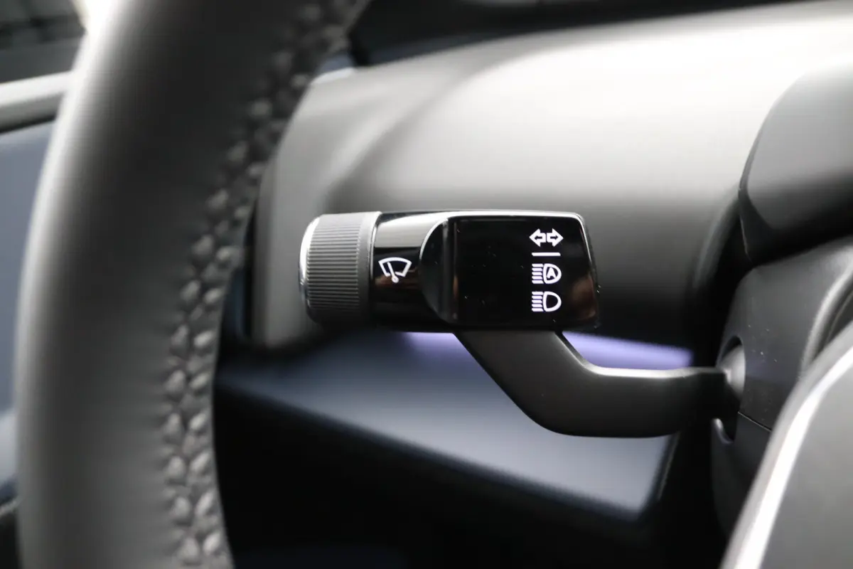 P3 Long Range Plus Europa 69 kWh | Snel Leverbaar | Stoelverwarming | Harman/Kardon | Stuurverwarming |