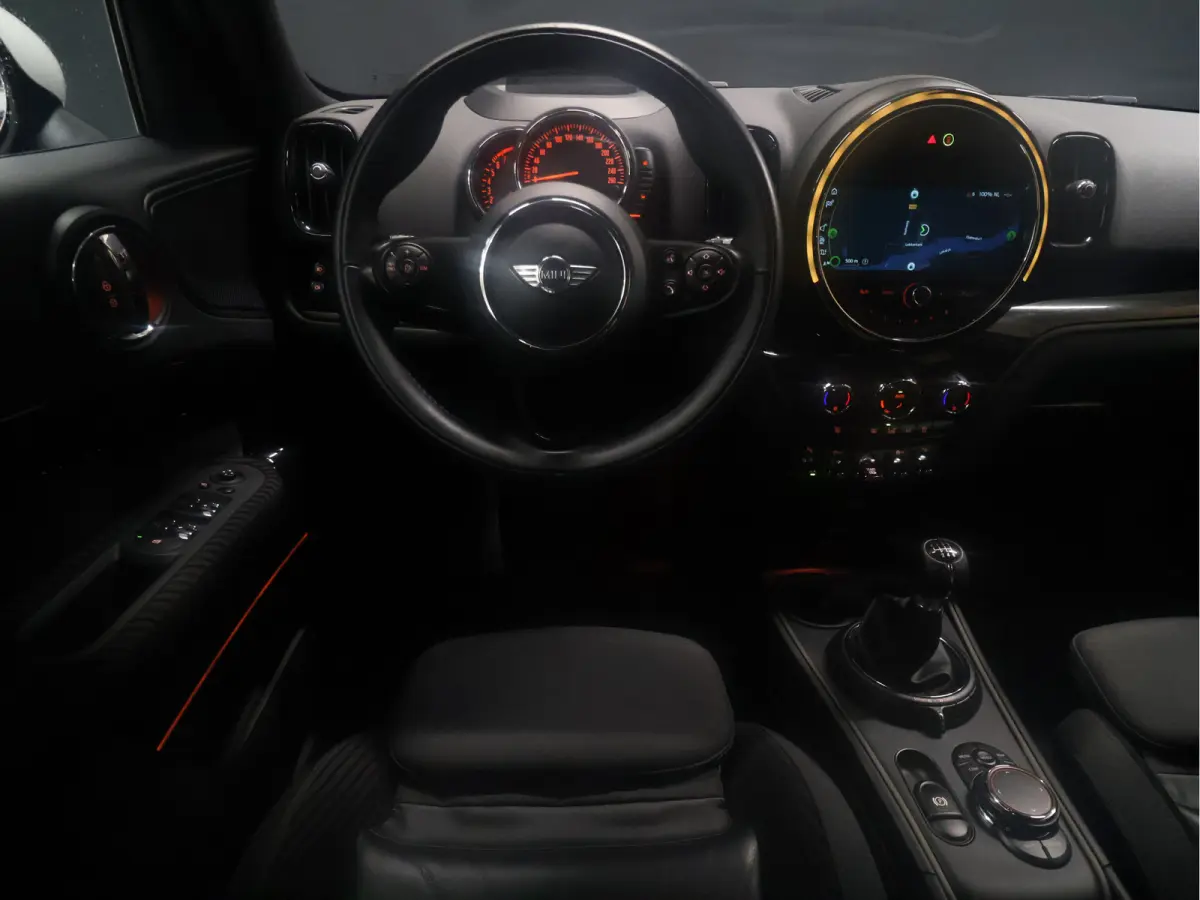1.5 Cooper Chili [HEAD-UP, CAMERA, MEMORY, CRUISE CONTROL, PDC V+A, STUURWIEL MULTIFUNCTIONEEL, BLUETOOTH, CLIMATE CONTROL, AIRCO, LED, NAVIGATIE, NIEUWSTAAT]