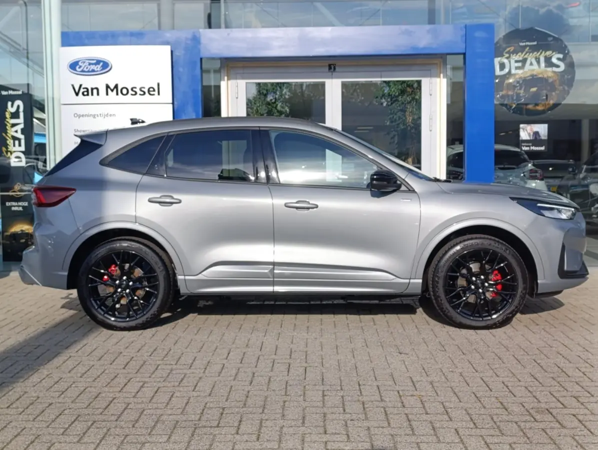 2.5 PHEV ST-Line X | VOORRAAD! | Black Pack | Panodak | Elek. trekhaak | Adaptive Cruise | AGR stoelen met memory | Stoel/stuur voorruitverwarming | B&O Audio | Dodehoekdetectie | Elek. klep