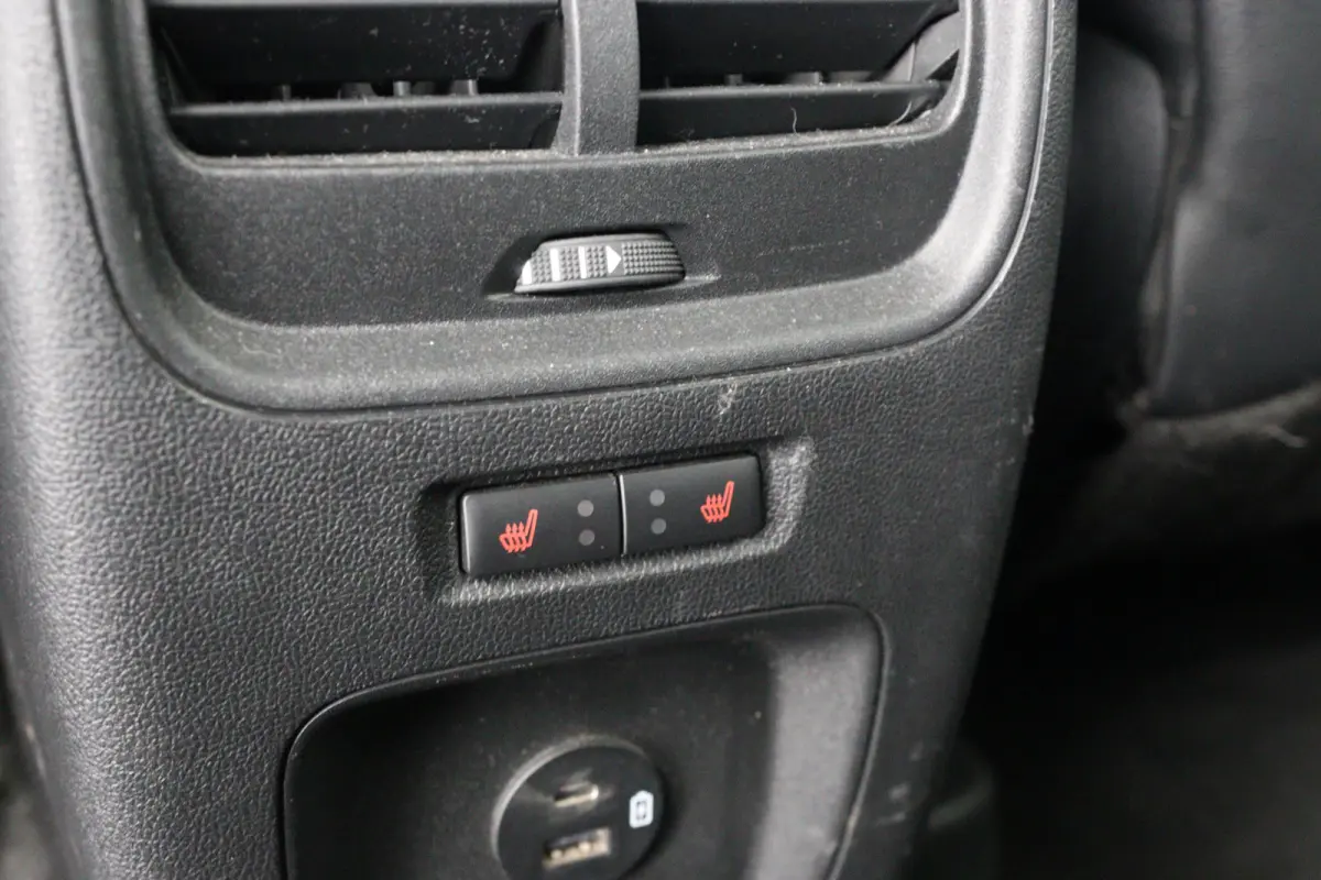 1.5EB ST-Line X Dealer Onderhouden! | Trekhaak | Winterpack | B&O | Clima | Camera | HUD | LED | Navi | Cruise Control | Keyless | Elk. Achterklep | DAB | Parkeersensoren V+A