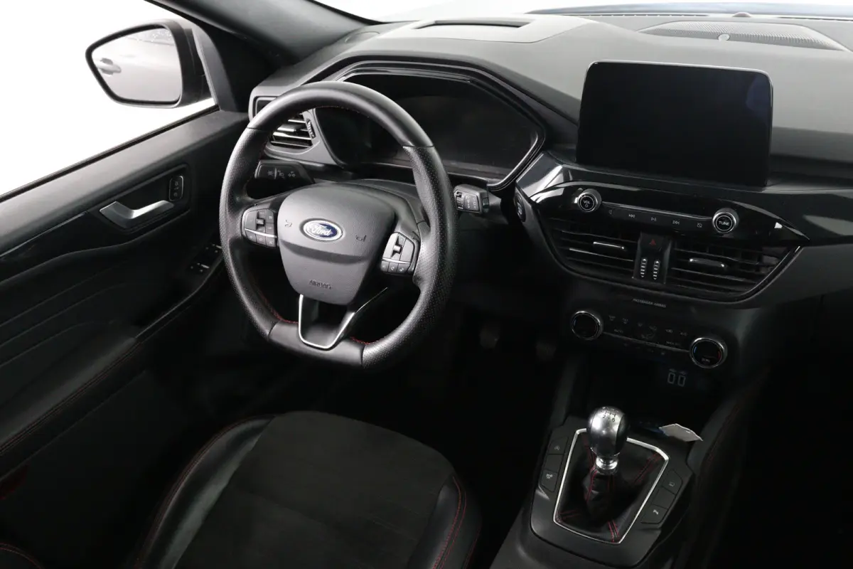 1.5EB ST-Line X Dealer Onderhouden! | Trekhaak | Winterpack | B&O | Clima | Camera | HUD | LED | Navi | Cruise Control | Keyless | Elk. Achterklep | DAB | Parkeersensoren V+A