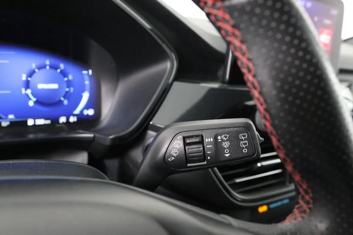 1.5EB ST-Line X Dealer Onderhouden! | Trekhaak | Winterpack | B&O | Clima | Camera | HUD | LED | Navi | Cruise Control | Keyless | Elk. Achterklep | DAB | Parkeersensoren V+A