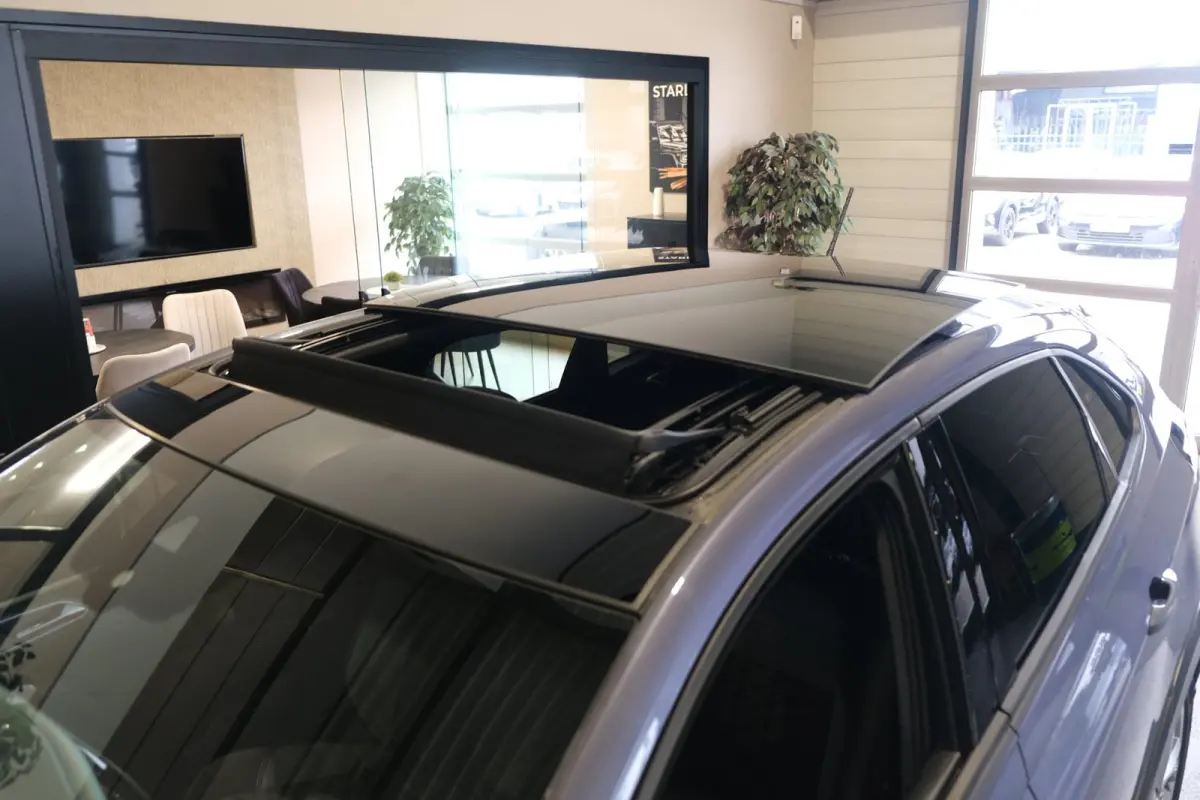 1.0 TSI 2x R-Line 116PK DSG Pano Carplay Led Virtual Acc Pdc