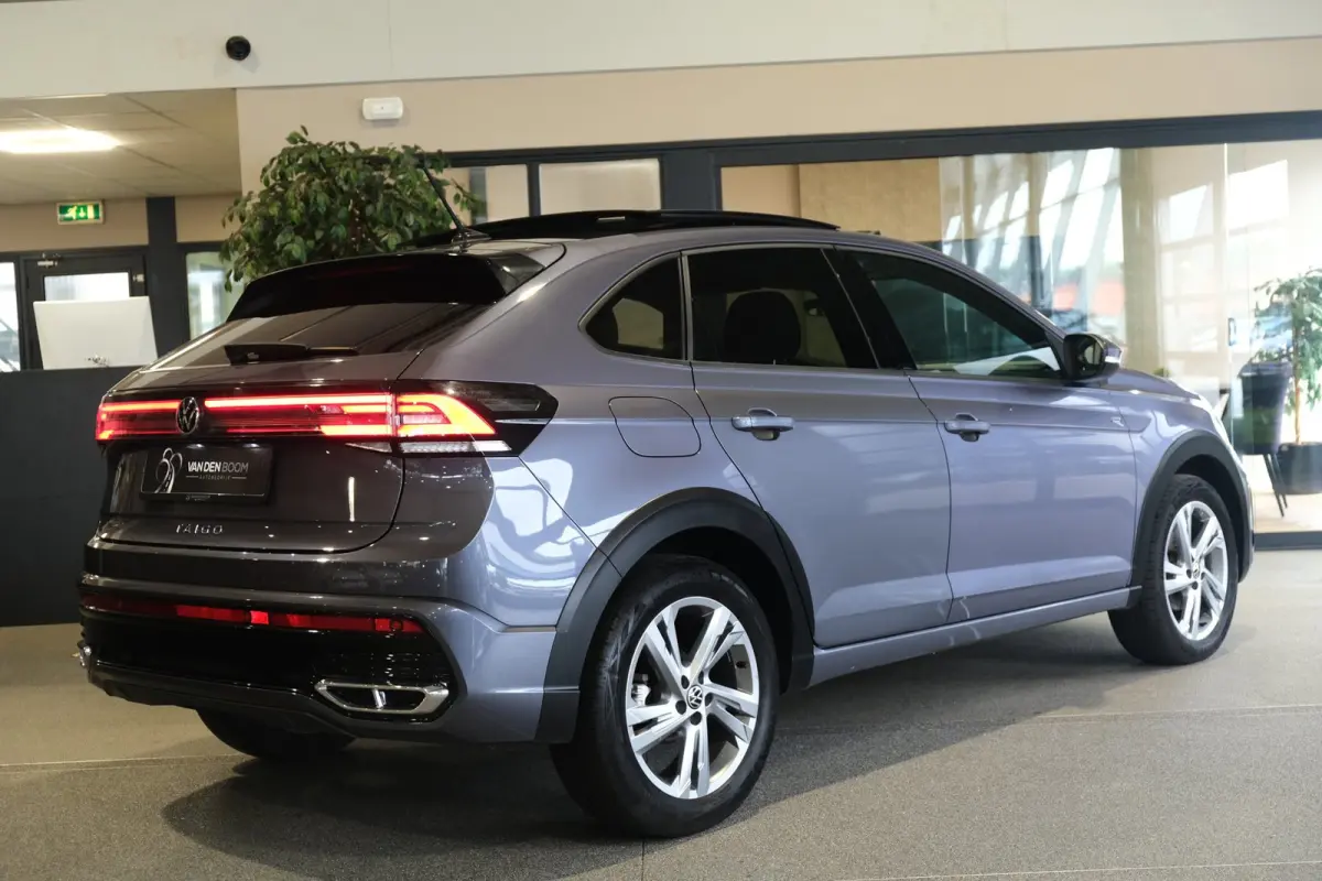 1.0 TSI 2x R-Line 116PK DSG Pano Carplay Led Virtual Acc Pdc