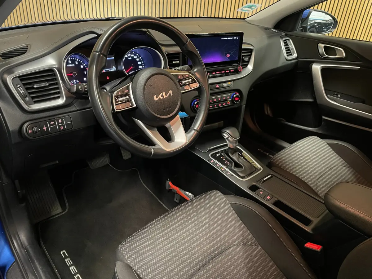 1.0 T-GDi MHEV DynamicLine|AUTOMAAT|CARPLAY|CAMERA|CRUISE+CLIMATE CONTROL|NAVIGATIE|LANE-ASSIST|PDC-A|NAP|NL-AUTO|IN.BTW|