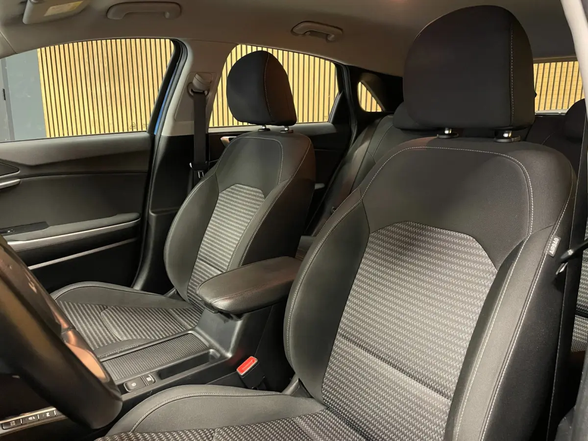 1.0 T-GDi MHEV DynamicLine|AUTOMAAT|CARPLAY|CAMERA|CRUISE+CLIMATE CONTROL|NAVIGATIE|LANE-ASSIST|PDC-A|NAP|NL-AUTO|IN.BTW|