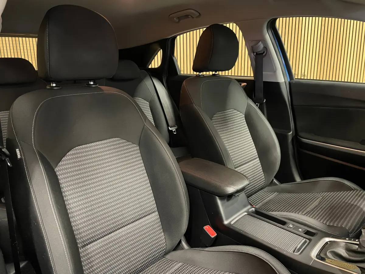 1.0 T-GDi MHEV DynamicLine|AUTOMAAT|CARPLAY|CAMERA|CRUISE+CLIMATE CONTROL|NAVIGATIE|LANE-ASSIST|PDC-A|NAP|NL-AUTO|IN.BTW|