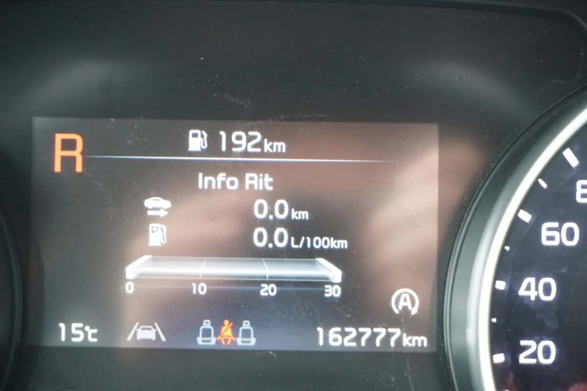 1.0 T-GDi DynamicLine | FULL LED | CAMERA | FACELIFT | CARPLAY |