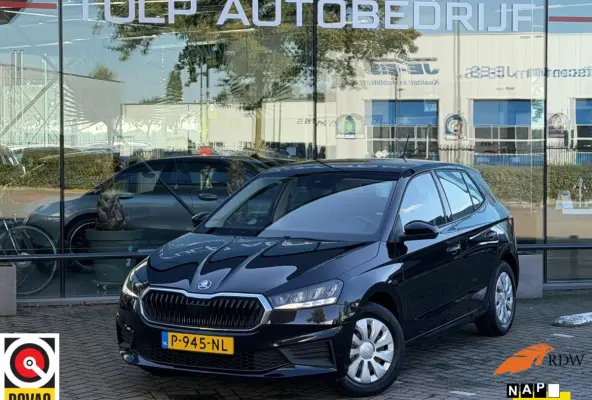 1.0 Active 5 Drs Airco Cruise Lage km stand NAP