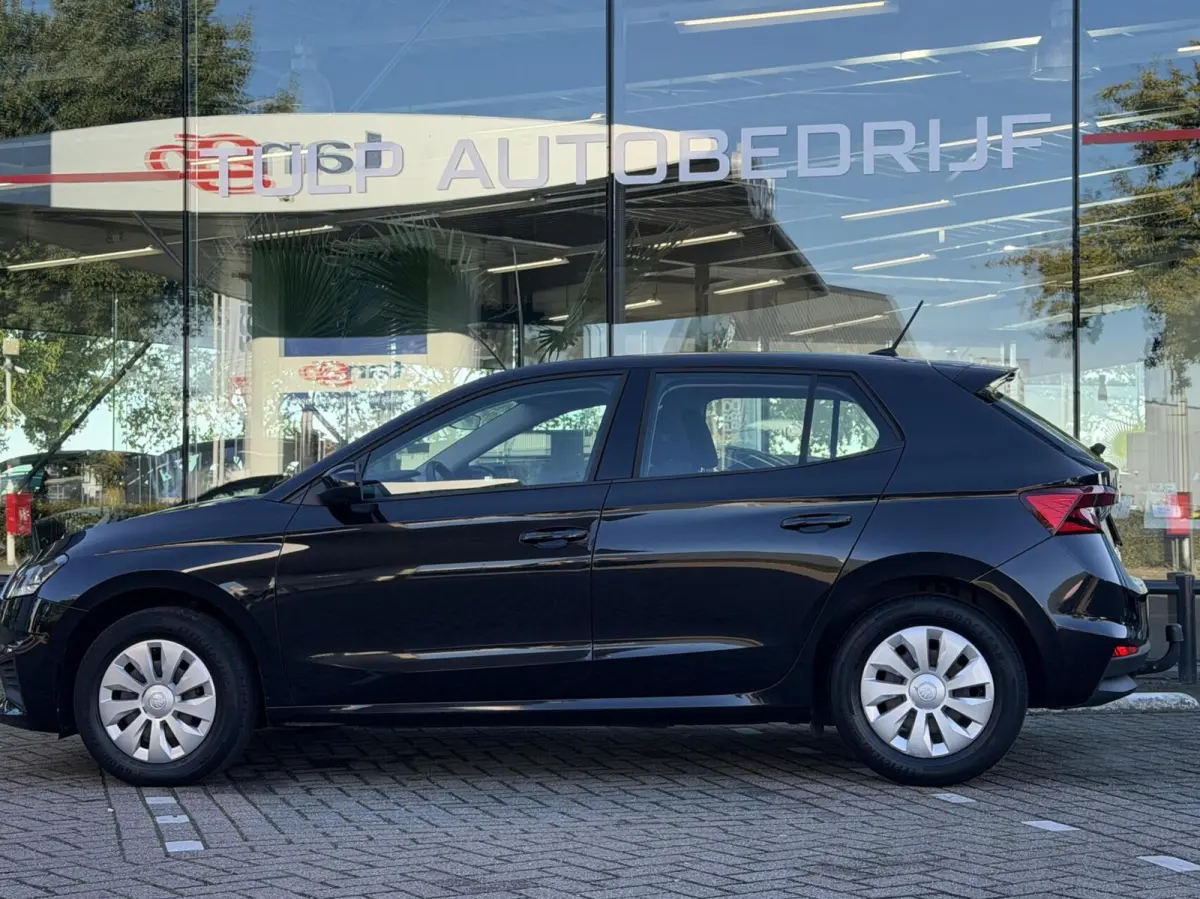 1.0 Active 5 Drs Airco Cruise Lage km stand NAP