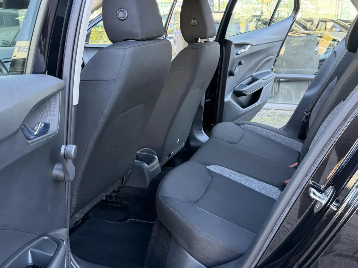 1.0 Active 5 Drs Airco Cruise Lage km stand NAP