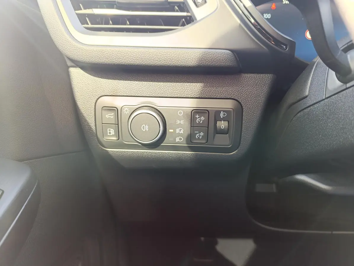 2.5 PHEV ST-Line X | VOORRAAD! | Black Pack | Panodak | Elek. trekhaak | Adaptive Cruise | AGR stoelen met memory | Stoel/stuur voorruitverwarming | B&O Audio | Dodehoekdetectie | Elek. klep