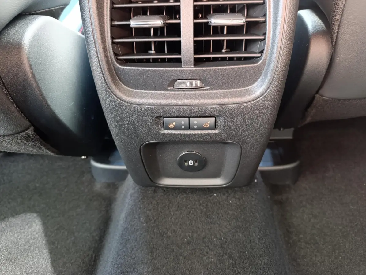 2.5 PHEV ST-Line X | VOORRAAD! | Black Pack | Panodak | Elek. trekhaak | Adaptive Cruise | AGR stoelen met memory | Stoel/stuur voorruitverwarming | B&O Audio | Dodehoekdetectie | Elek. klep