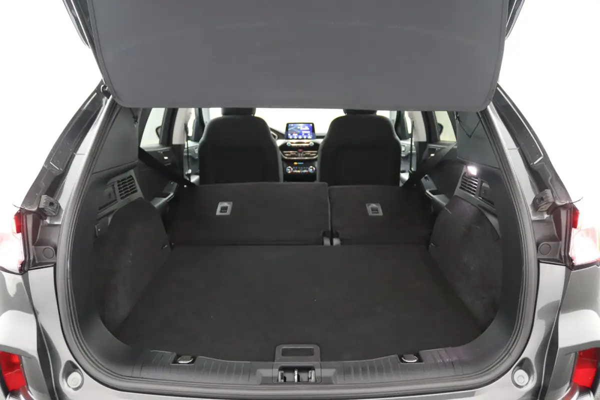 2.5 PHEV Titanium | Dealeronderhouden | Privacy Glass | 18 Inch | Navigatie | CarPlay/Android Auto