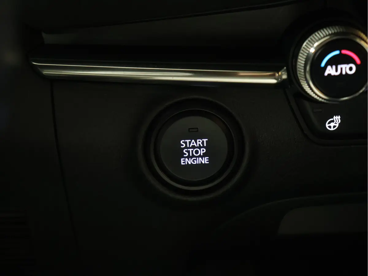 2.0 e-SkyActiv-G M Hybrid 122 Comfort met Bose [APAPTIVE CRUISE CONTROL, APPLE CARPLAY, ANDROID, BOSE SOUND SYSTEM, MEMORY SEATS, STOELVERWARMING STUUR VERWARMING, CAMERA, PDC V+A, BLUETOOTH