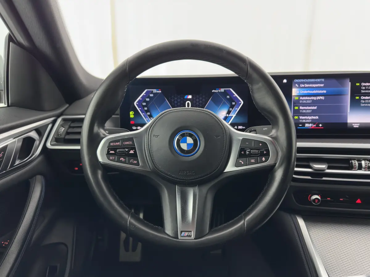 eDrive35 70 kWh M-Sportpack [3-Fase-11kW] {SoH-99%} (INCL.BTW) *LEATHER-MICROFIBRE | FULL-LED | ADAPTIVE-CRUISE |SPORTSEATS | CAMERA | DAB | DIGI-COCKPIT | NAVI-FULLMAP | AMBIENT-LIGHT | ECC