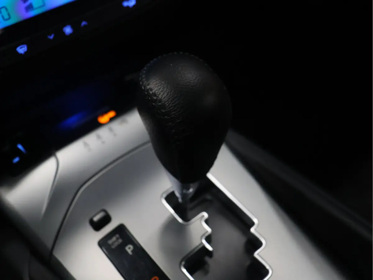 1.8 VVT-i SkyView Edition [STOELVERWARMING, CAMERA, CRUISE CONTROL, CLIMATE CONTROL, BLUETOOTH, START STOP SYSTEEM, MULTIFUNCTIONEEL STUURWIEL, LED, NAVIGATIE, NIEUWSTAAT]