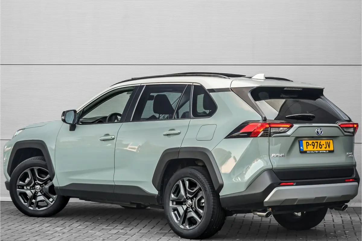 2.5 Hybrid AWD ADVENTURE Pano JBL