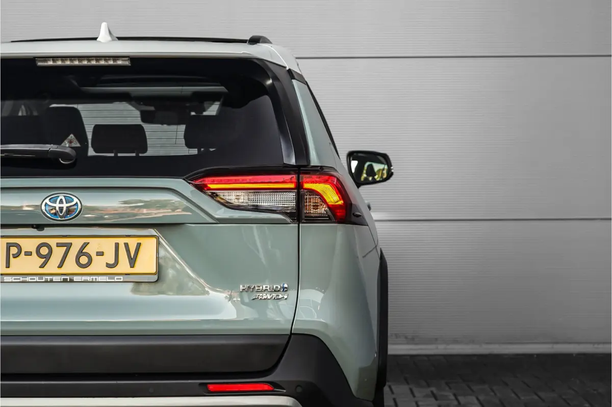2.5 Hybrid AWD ADVENTURE Pano JBL
