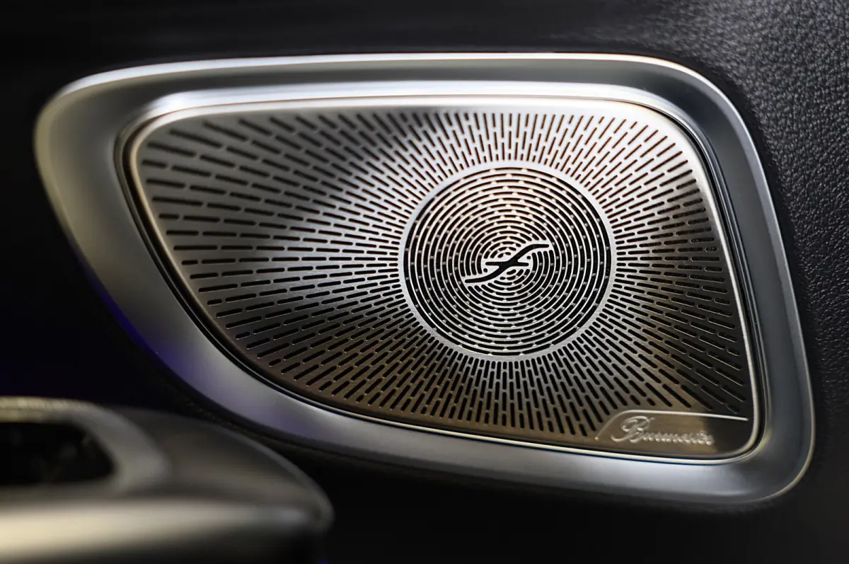 300 e AMG 53 Look / Head Up / Burmester / 360 Camera / Acc / Elek Stoelen / Memory / Open Pano / 19 Inch