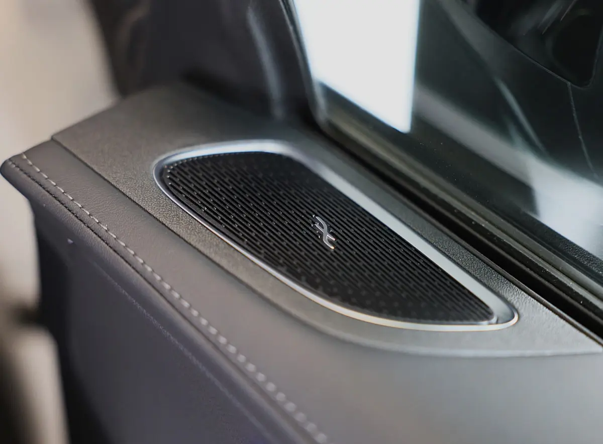 300 e AMG 53 Look / Head Up / Burmester / 360 Camera / Acc / Elek Stoelen / Memory / Open Pano / 19 Inch