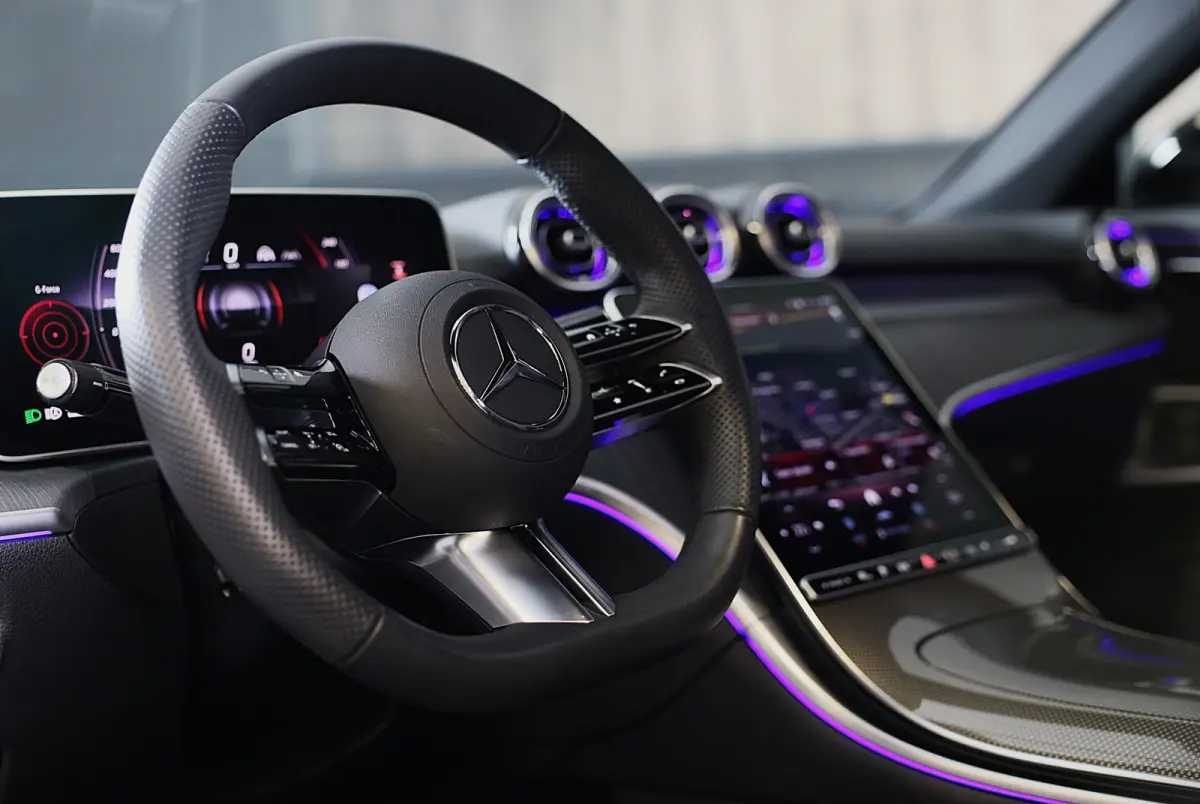 300 e AMG 53 Look / Head Up / Burmester / 360 Camera / Acc / Elek Stoelen / Memory / Open Pano / 19 Inch
