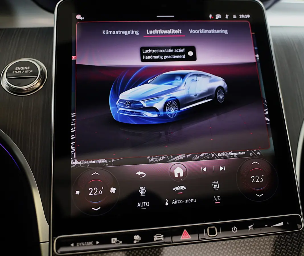 300 e AMG 53 Look / Head Up / Burmester / 360 Camera / Acc / Elek Stoelen / Memory / Open Pano / 19 Inch