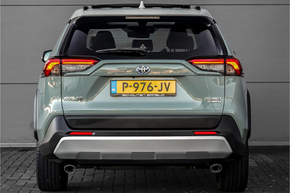 2.5 Hybrid AWD ADVENTURE Pano JBL