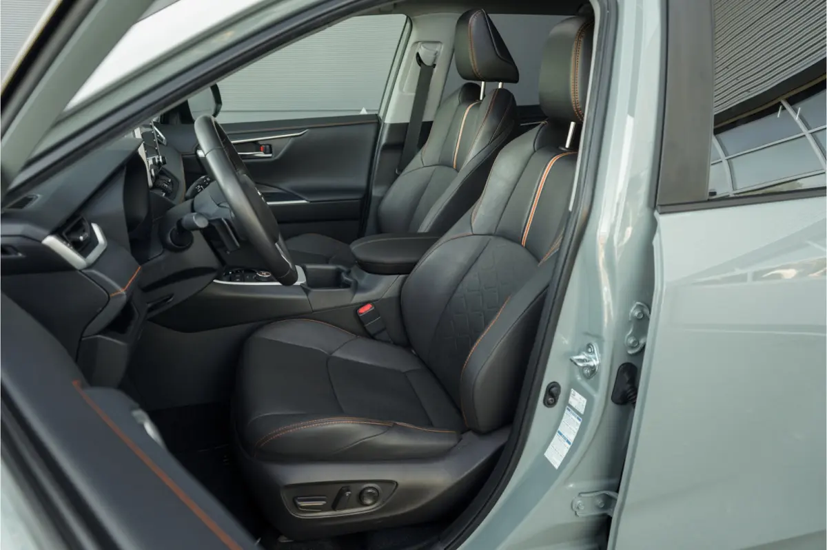2.5 Hybrid AWD ADVENTURE Pano JBL