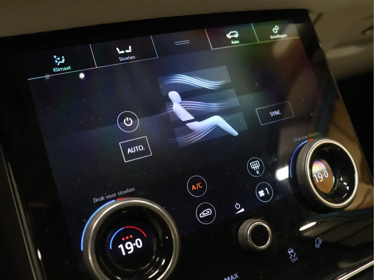 2.0 P300 Turbo AWD R-Dynamic SE [APPLE CARPLAY, ANDROID, MERIDIAN SURROUND SYSTEM, CRUISE CONTROL, STOELVERWARMING, MEMORY SEATS, STOELVENTILATIE, DIGITAL DASH, ELEKTRISCHE ACHTERKLEP, CLIMA