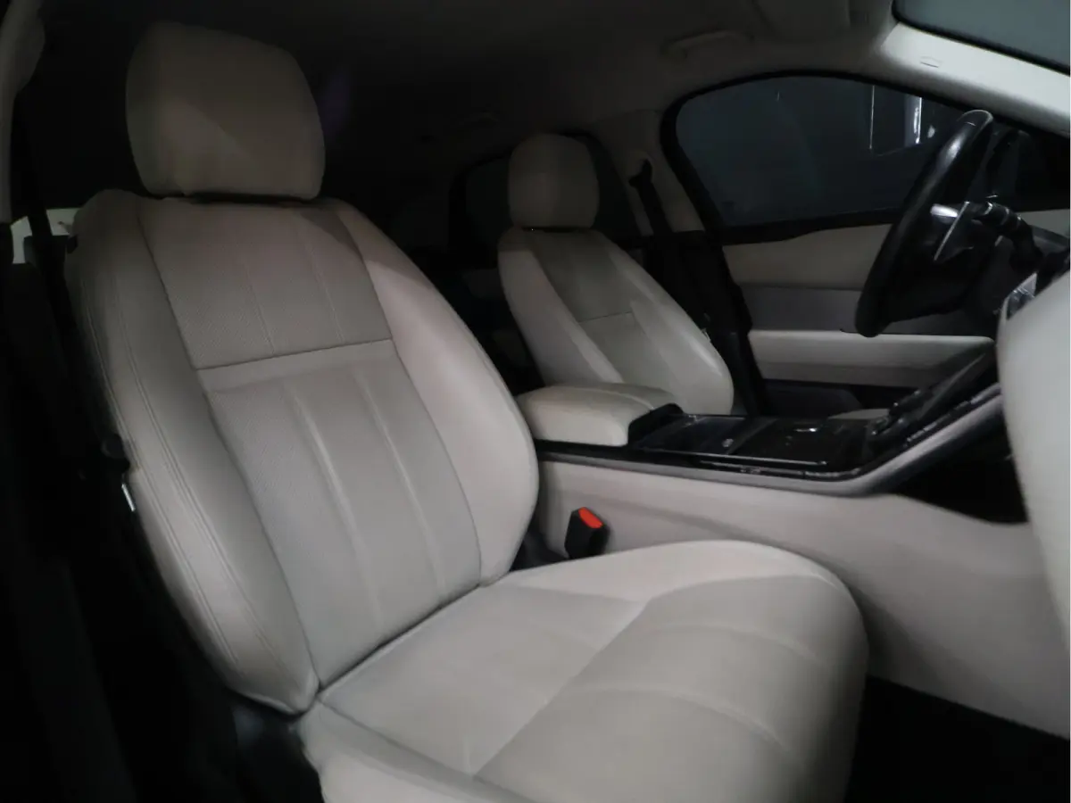 2.0 P300 Turbo AWD R-Dynamic SE [APPLE CARPLAY, ANDROID, MERIDIAN SURROUND SYSTEM, CRUISE CONTROL, STOELVERWARMING, MEMORY SEATS, STOELVENTILATIE, DIGITAL DASH, ELEKTRISCHE ACHTERKLEP, CLIMA