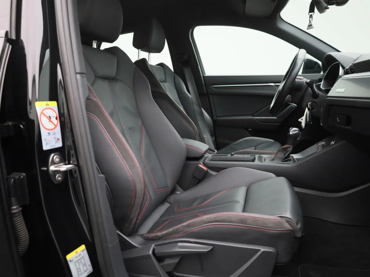 45 TFSI e S Edition 245 PK | S-line | Navigatie | Cruise Control | Sfeerverlichting | Automaat | Stoelverwarming | Audi Smartphone Interface | Lichtmetalen velgen |