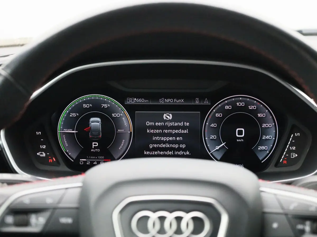 45 TFSI e S Edition 245 PK | S-line | Navigatie | Cruise Control | Sfeerverlichting | Automaat | Stoelverwarming | Audi Smartphone Interface | Lichtmetalen velgen |
