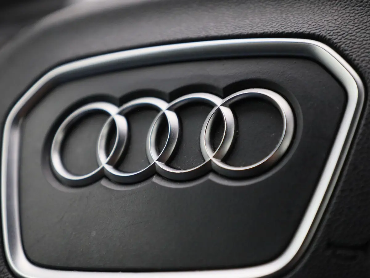 45 TFSI e S Edition 245 PK | S-line | Navigatie | Cruise Control | Sfeerverlichting | Automaat | Stoelverwarming | Audi Smartphone Interface | Lichtmetalen velgen |
