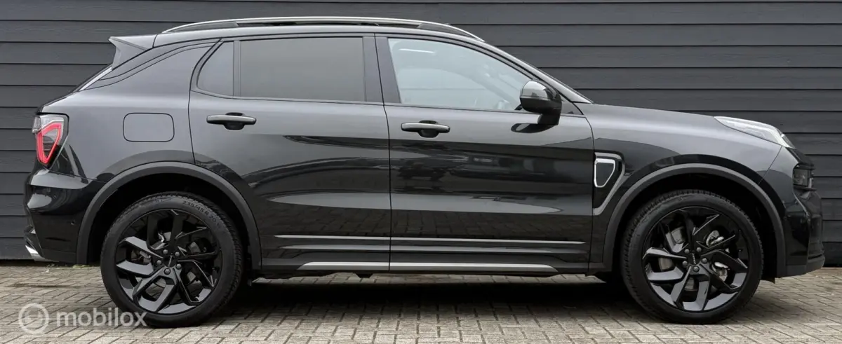 1.5 Full-Black/Zwarte hemel/Pano.dak/Camera/LED