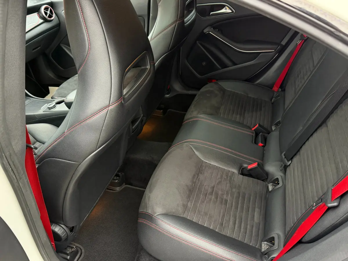 250 Sport Prestige AMG-Pakket l PANO