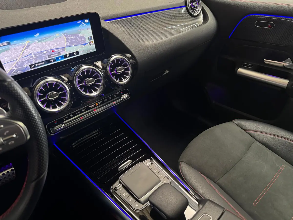 250 e AMG Line | Panorama | Camera | Parksens | Sfeerverlichting | Carplay | Keyless | BTW Auto