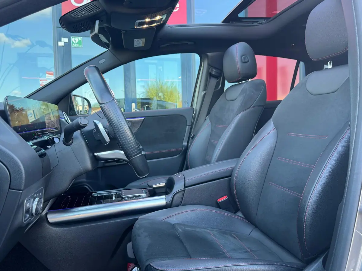 250 e AMG Line | Panorama | Camera | Parksens | Sfeerverlichting | Carplay | Keyless | BTW Auto
