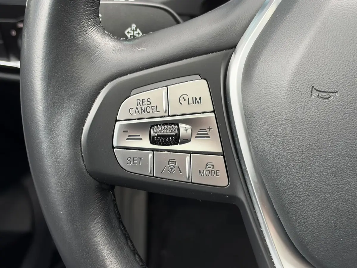 High Executive 80 kWh l SOH 94% l PANO l H/K l HUD l 360 l KEYLESS l ACC l DODE HOEK l EL-STOEL l ORG.NL l DEALER OH