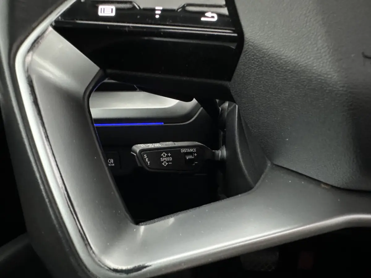 35 Launch edition Advanced Plus 55 kWh (INCL-BTW) Aut. *HEAT-PUMP | PANO | LEATHER | ADAPTIVE-CRUISE | MATRIX-LED | KEYLESS | SONOS-SOUND |  DIGI-COCKPIT | DAB | CARPLAY | HEATED-SPORTSEATS 