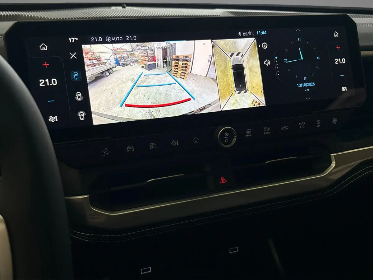 First Edition 74 kWh | VOORRAAD VOORDEEL TOT € 4.000,- + GRATIS SCHUIFDAK! T.W.V. € 1.100,- | Camera 360 | Parkeersensoren voor en achter | Premium pack | Convience pack | Warmtepomp | 2