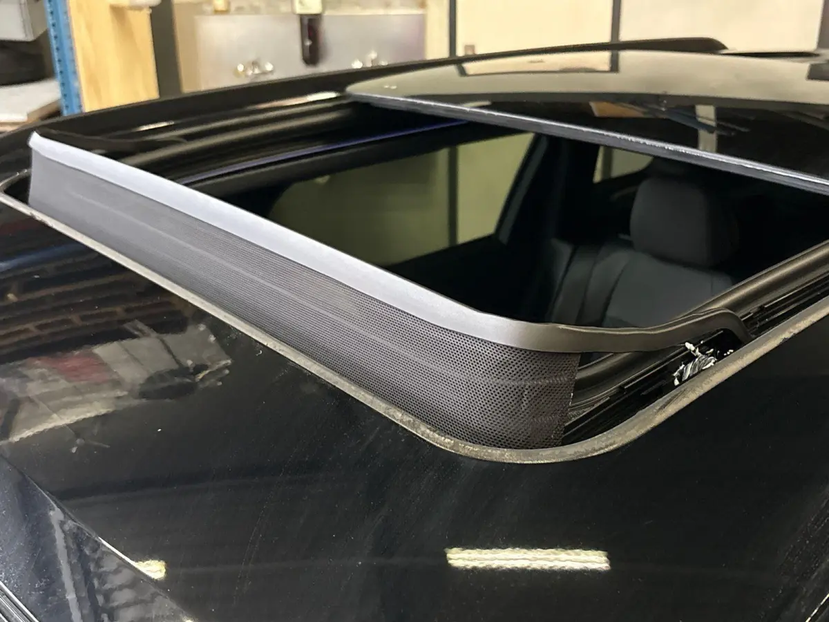 First Edition 74 kWh | VOORRAAD VOORDEEL TOT € 4.000,- + GRATIS SCHUIFDAK! T.W.V. € 1.100,- | Camera 360 | Parkeersensoren voor en achter | Premium pack | Convience pack | Warmtepomp | 2