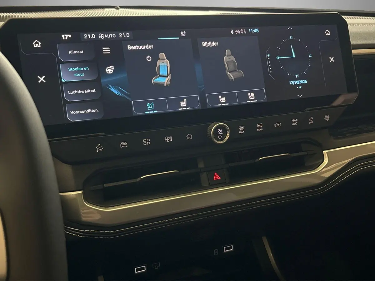 First Edition 74 kWh | VOORRAAD VOORDEEL TOT € 4.000,- + GRATIS SCHUIFDAK! T.W.V. € 1.100,- | Camera 360 | Parkeersensoren voor en achter | Premium pack | Convience pack | Warmtepomp | 2