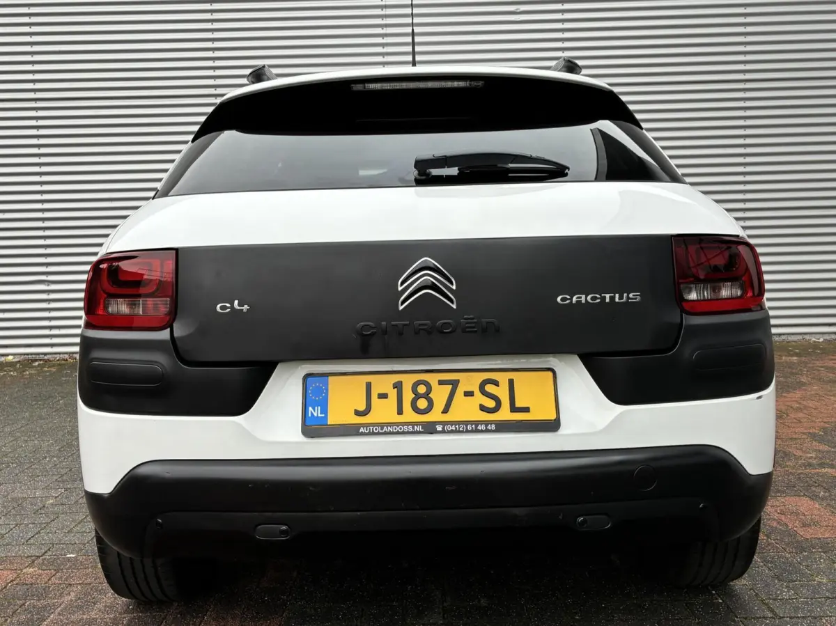 1.2 PureTech One-Tone Airco Cruise Led 2017 Eerste Eigenaar Historie Aanwezig Distributieriem Recent Vervangen