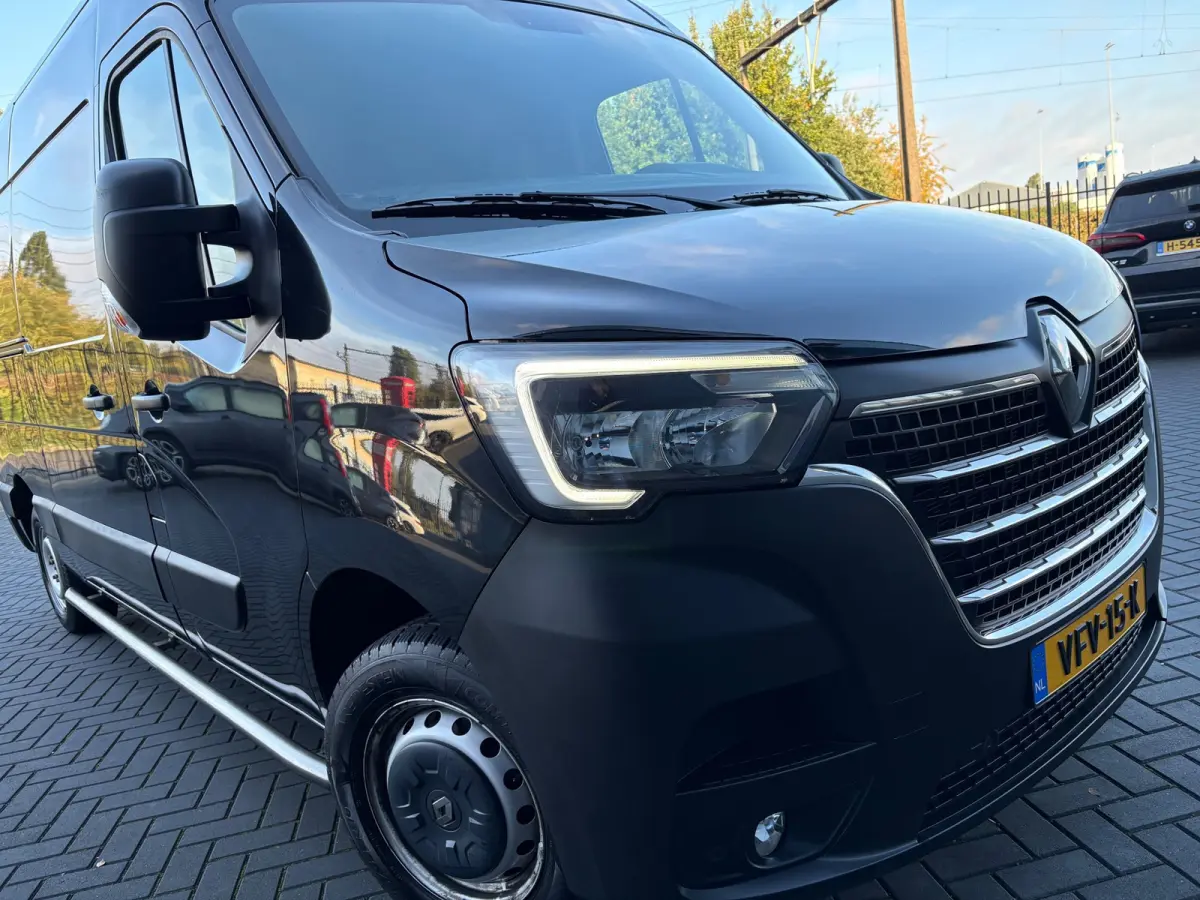 T35 2.3 dCi 135 L2H2 Trekhaak/Camera/Climatronic/Cruise/3persoons/Sidebars/1Ste Eigenaar