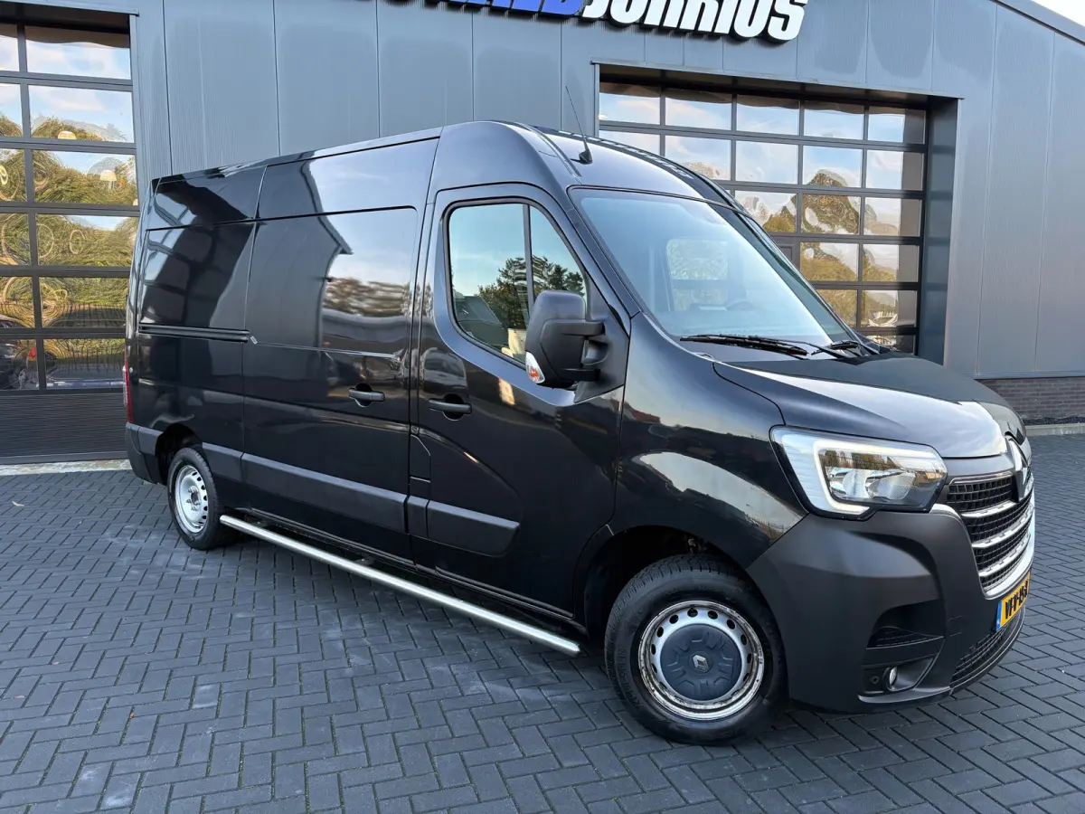 T35 2.3 dCi 135 L2H2 Trekhaak/Camera/Climatronic/Cruise/3persoons/Sidebars/1Ste Eigenaar