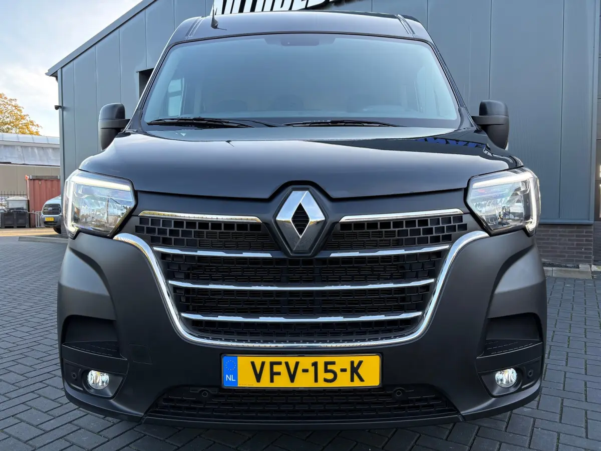 T35 2.3 dCi 135 L2H2 Trekhaak/Camera/Climatronic/Cruise/3persoons/Sidebars/1Ste Eigenaar