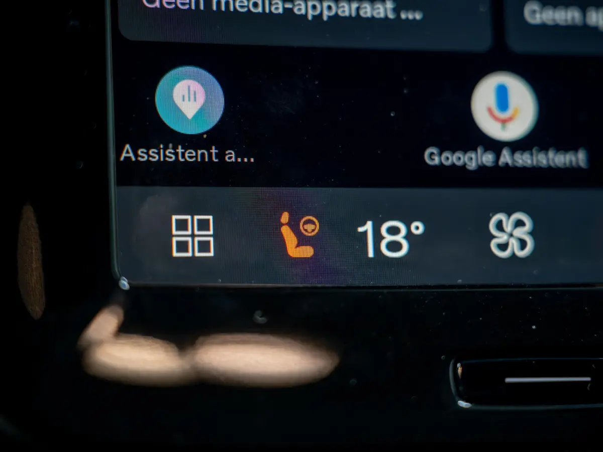Single Motor Ext. Range Plus Bl. Ed. Europa 82 kWh | Pano | 360° | Carplay | Winterpakket | Keyless |