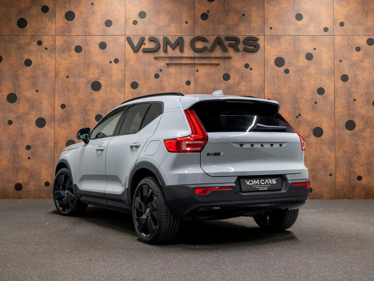 Single Motor Ext. Range Plus Bl. Ed. Europa 82 kWh | Pano | 360° | Carplay | Winterpakket | Keyless |