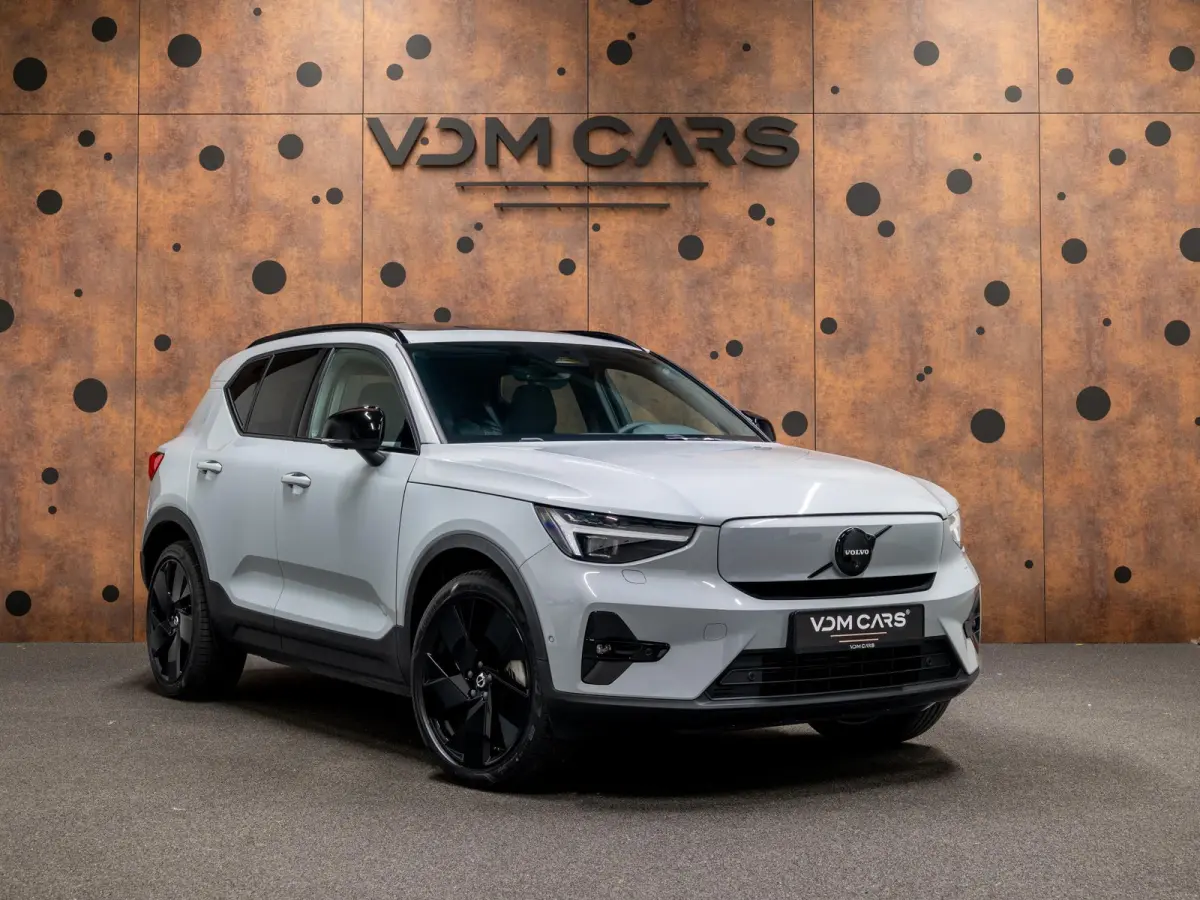 Single Motor Ext. Range Plus Bl. Ed. Europa 82 kWh | Pano | 360° | Carplay | Winterpakket | Keyless |
